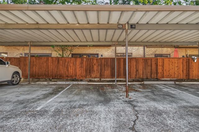 11711 Memorial Drive 13, Houston, TX 77024