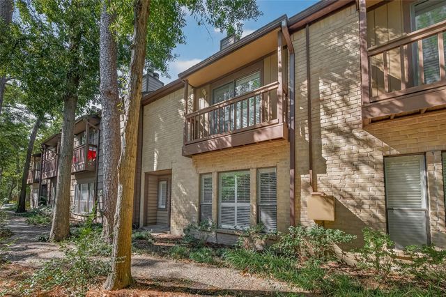 11711 Memorial Drive 13, Houston, TX 77024