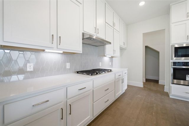 602 Johnston Drive, Rosharon, TX 77583