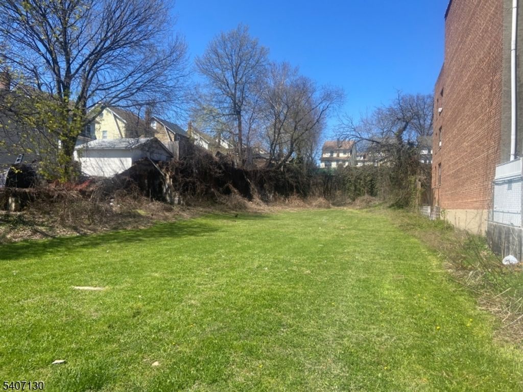 1594 Maple Ave, Hillside Twp., NJ 07205 — photo 2