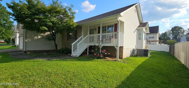 549 Pebble Creek Rd, Knoxville, TN 37918