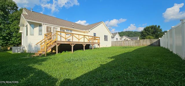 549 Pebble Creek Rd, Knoxville, TN 37918