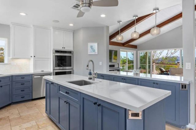 28310 Glenmeade Way, Escondido, CA 92026