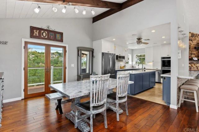 28310 Glenmeade Way, Escondido, CA 92026