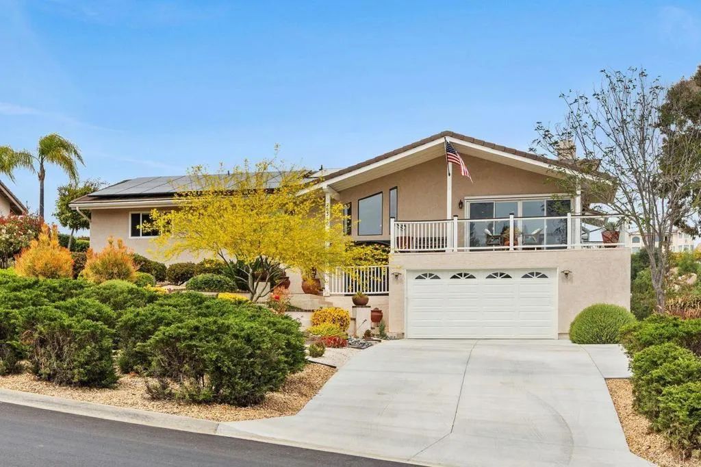 28310 Glenmeade Way, Escondido, CA 92026