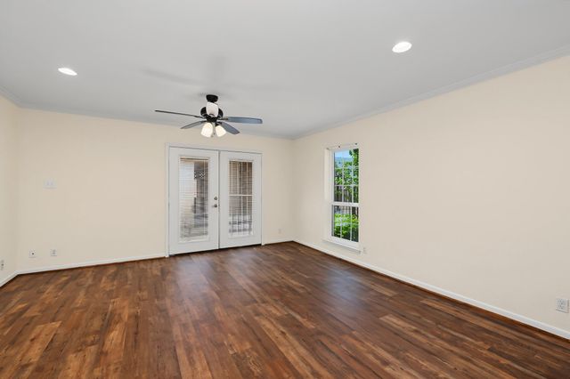 2021 Winrock Boulevard 167, Houston, TX 77057