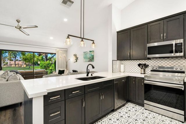 77774 Woodhaven Drive N, Palm Desert, CA 92211