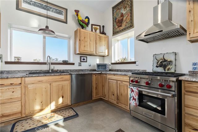 4265 Nickel Creek Road, San Miguel, CA 93451