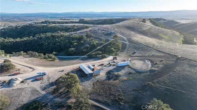 4265 Nickel Creek Road, San Miguel, CA 93451