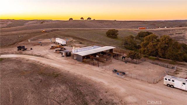 4265 Nickel Creek Road, San Miguel, CA 93451