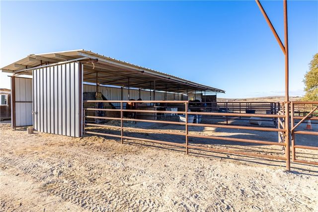 4265 Nickel Creek Road, San Miguel, CA 93451