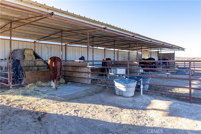 4265 Nickel Creek Road, San Miguel, CA 93451