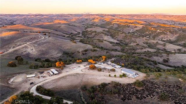 4265 Nickel Creek Road, San Miguel, CA 93451