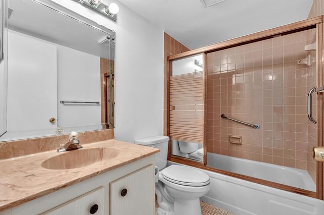 6650 S Oriole Boulevard 1040, Delray Beach, FL 33446