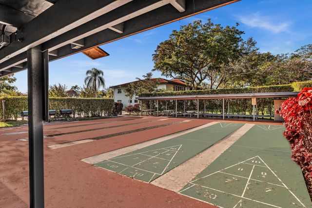 6650 S Oriole Boulevard 1040, Delray Beach, FL 33446