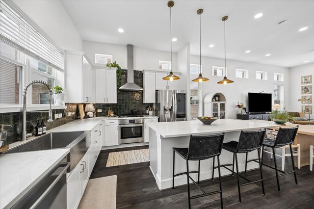 1020 Patterson Street, Houston, TX 77007
