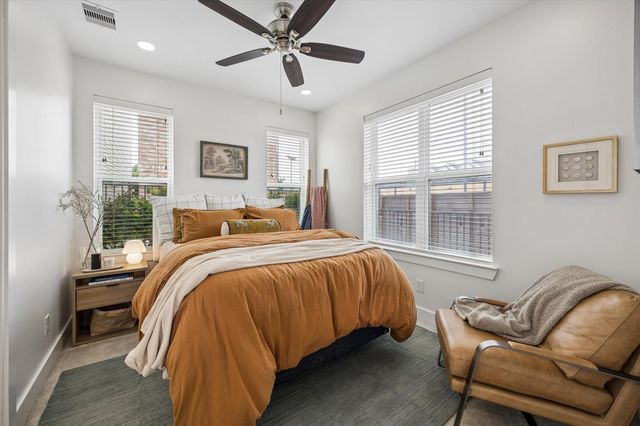 1020 Patterson Street, Houston, TX 77007