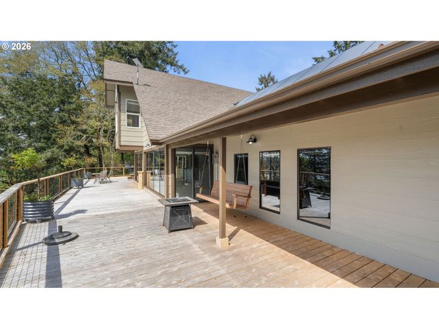 115 LEGACY Dr, Woodland, WA 98674