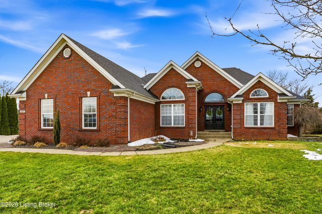 325 Kingswood Dr, Taylorsville, KY 40071