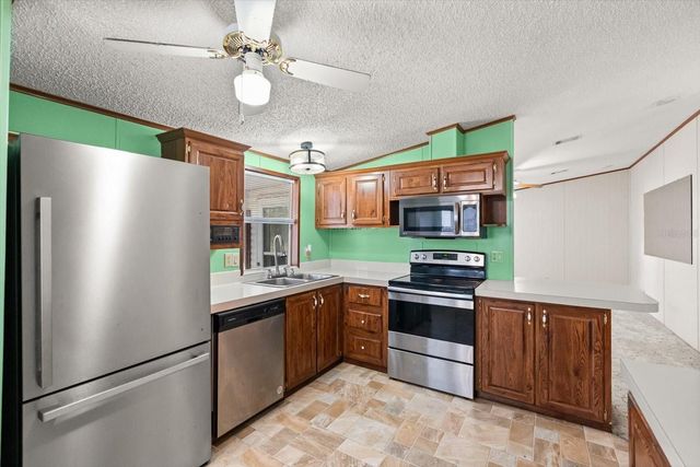 4122 MYRTLE OAK COURT 851, Zellwood, FL 32798