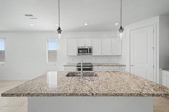 25291 W Hidalgo Avenue, Buckeye, AZ 85326