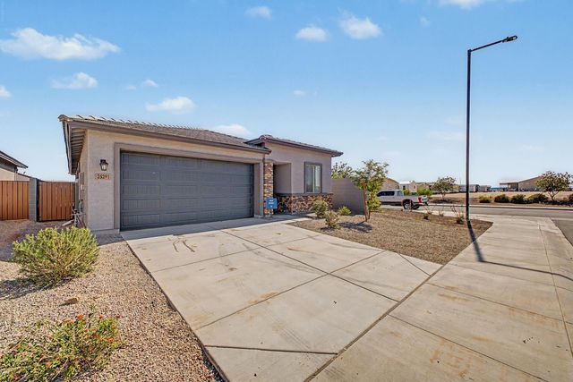 25291 W Hidalgo Avenue, Buckeye, AZ 85326