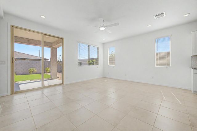 25291 W Hidalgo Avenue, Buckeye, AZ 85326