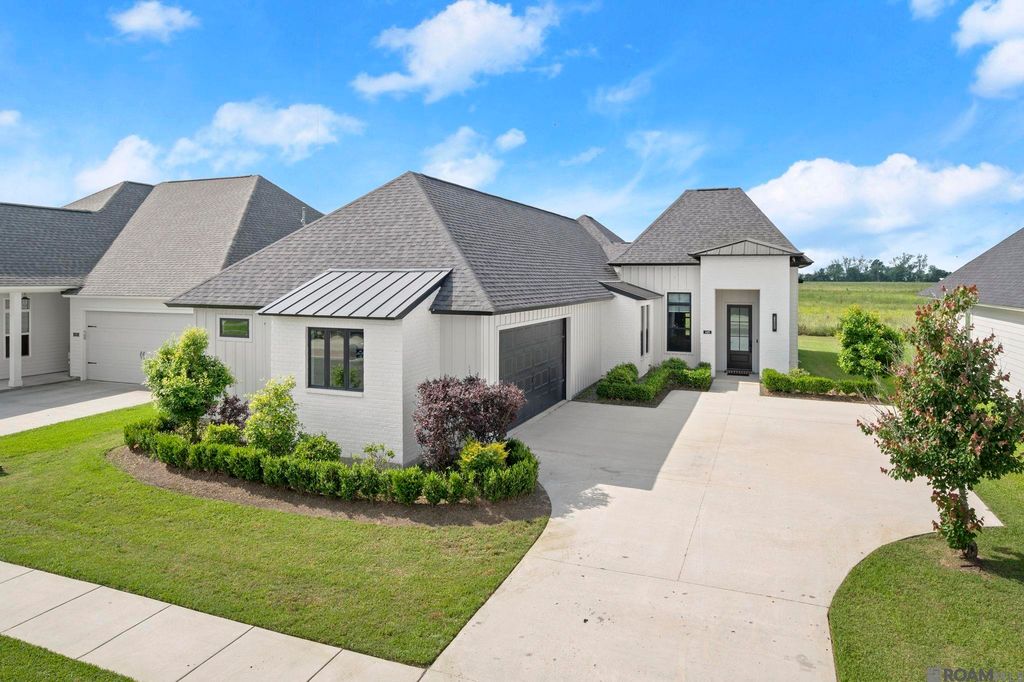 4425 Percheron Ave, Baton Rouge, LA 70820
