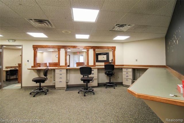 29049 Joy Road, Westland, MI 48185