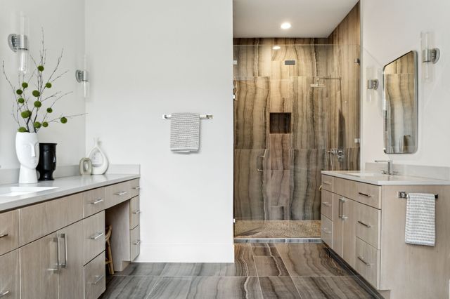 7526 Kenwell Street, Dallas, TX 75209