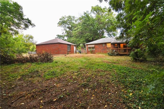 7200 E 102nd Street, Kansas City, MO 64134