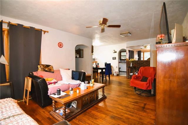 7200 E 102nd Street, Kansas City, MO 64134