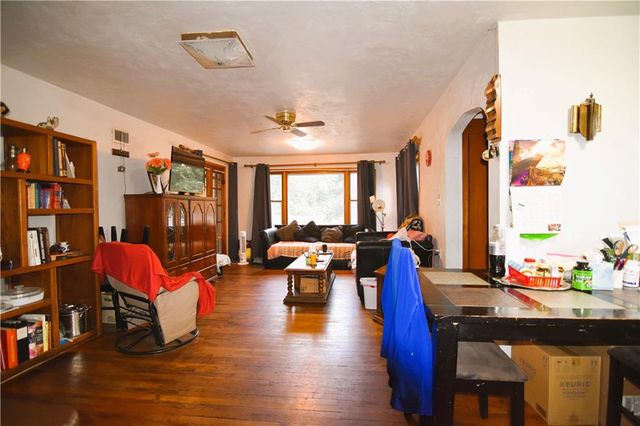 7200 E 102nd Street, Kansas City, MO 64134