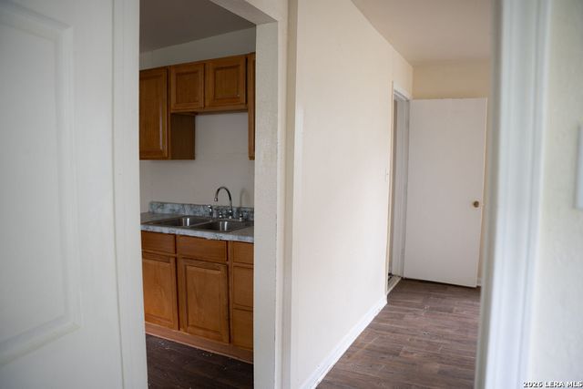 2923 Tampico, San Antonio, TX 78207