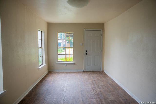 2923 Tampico, San Antonio, TX 78207