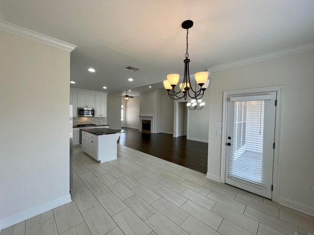 17229 Ledgestone Dr, Prairieville, LA 70769