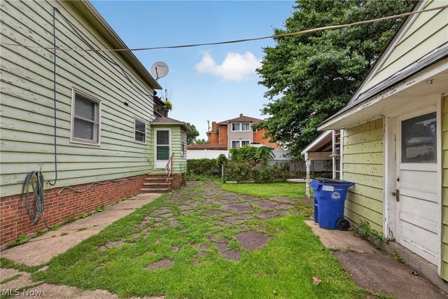 17922 Brazil Road, Cleveland, OH 44119