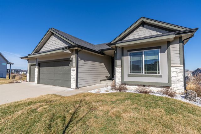 5348 162nd Court, Urbandale, IA 50323