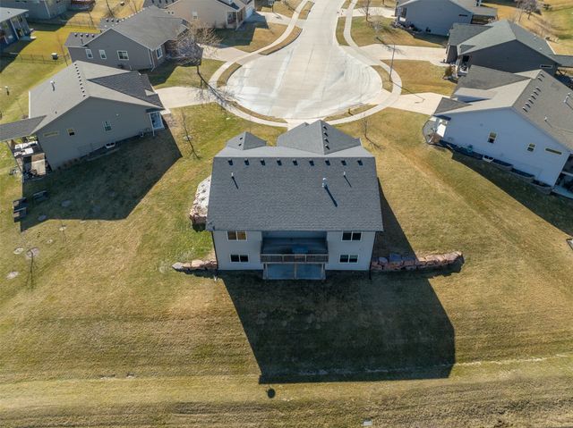 5348 162nd Court, Urbandale, IA 50323