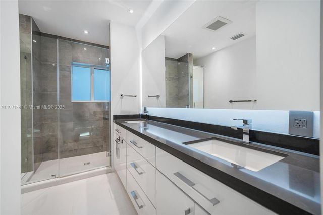 10618 NE 11th ct, Miami Shores, FL 33138