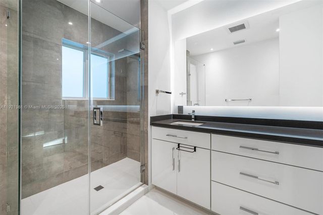 10618 NE 11th ct, Miami Shores, FL 33138