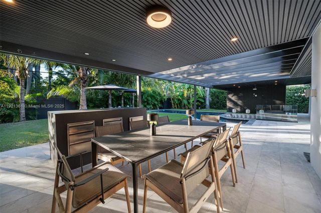 10618 NE 11th ct, Miami Shores, FL 33138