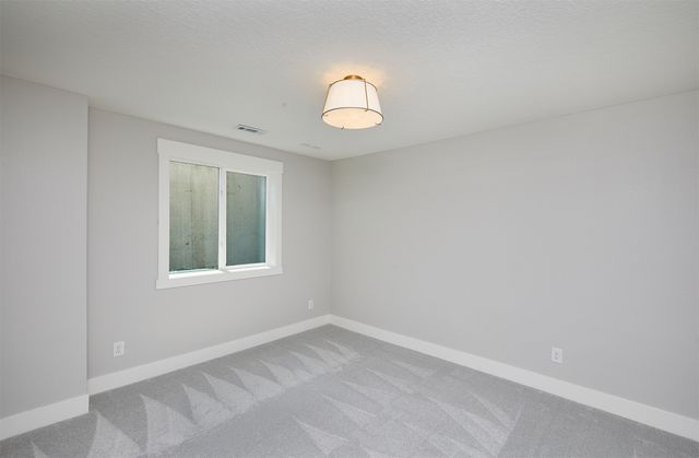 1103 NW Mils Drive, Ankeny, IA 50023