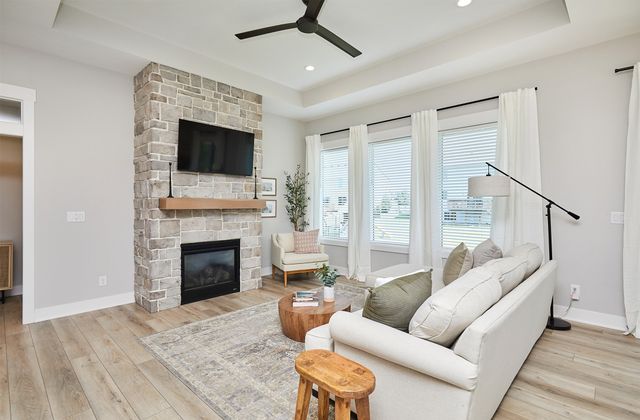 1103 NW Mils Drive, Ankeny, IA 50023