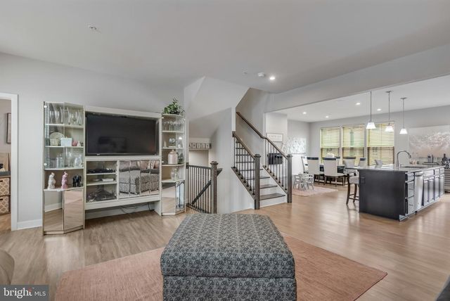 10913 CLERKENWELL ALY, Waldorf, MD 20603