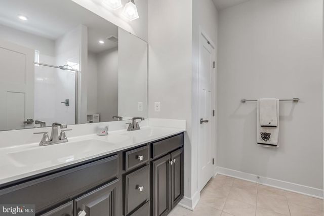 10913 CLERKENWELL ALY, Waldorf, MD 20603