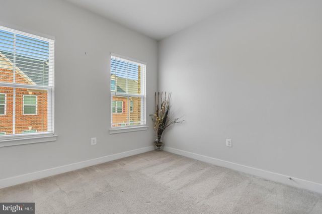 10913 CLERKENWELL ALY, Waldorf, MD 20603