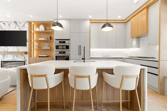 39 G St, Boston, MA 02127