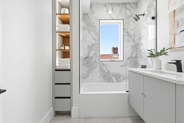 39 G St, Boston, MA 02127