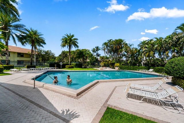 13165 Chadwick Court 26, Wellington, FL 33414